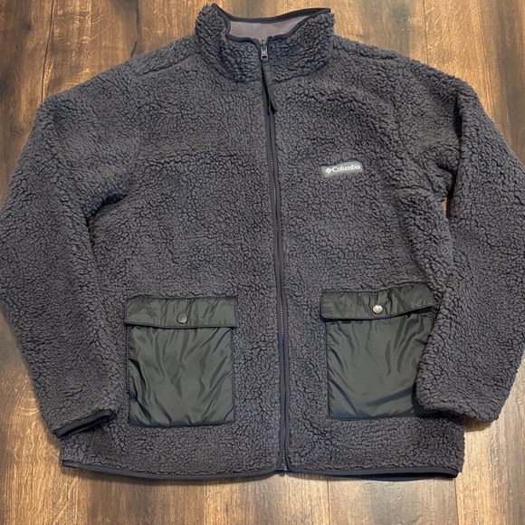 Columbia Jackets & Blazers - Columbia Women's  Sherpa Fleece Jacket with Large Pockets
